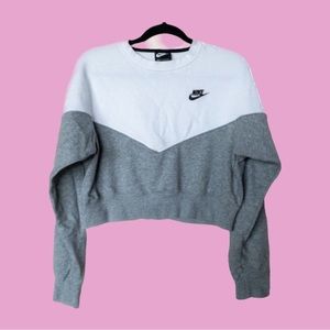 Nike cropped grey and white sweater size s